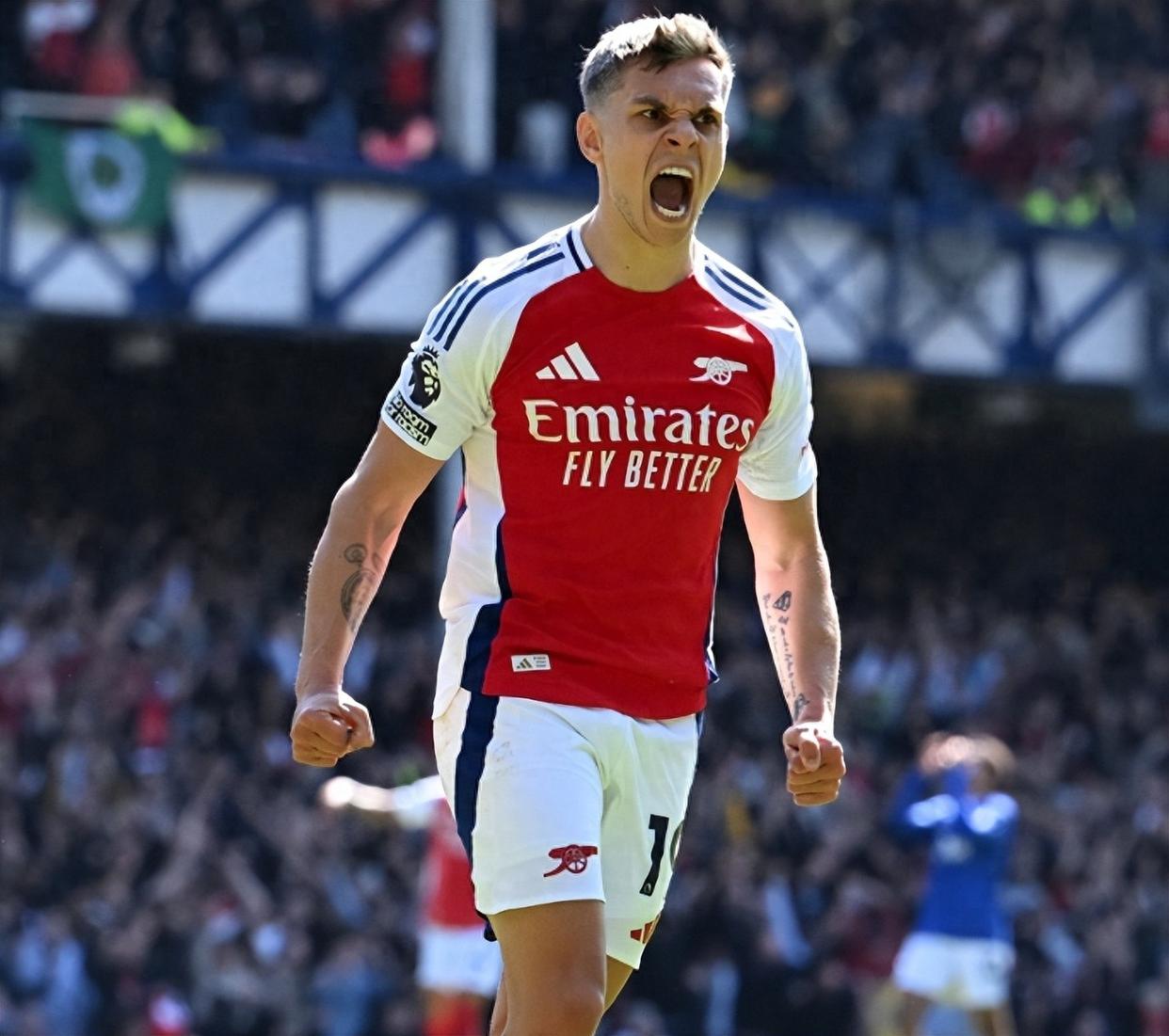 深化球场微 深化球场微