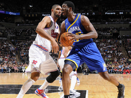 让后场出球 让后场出球